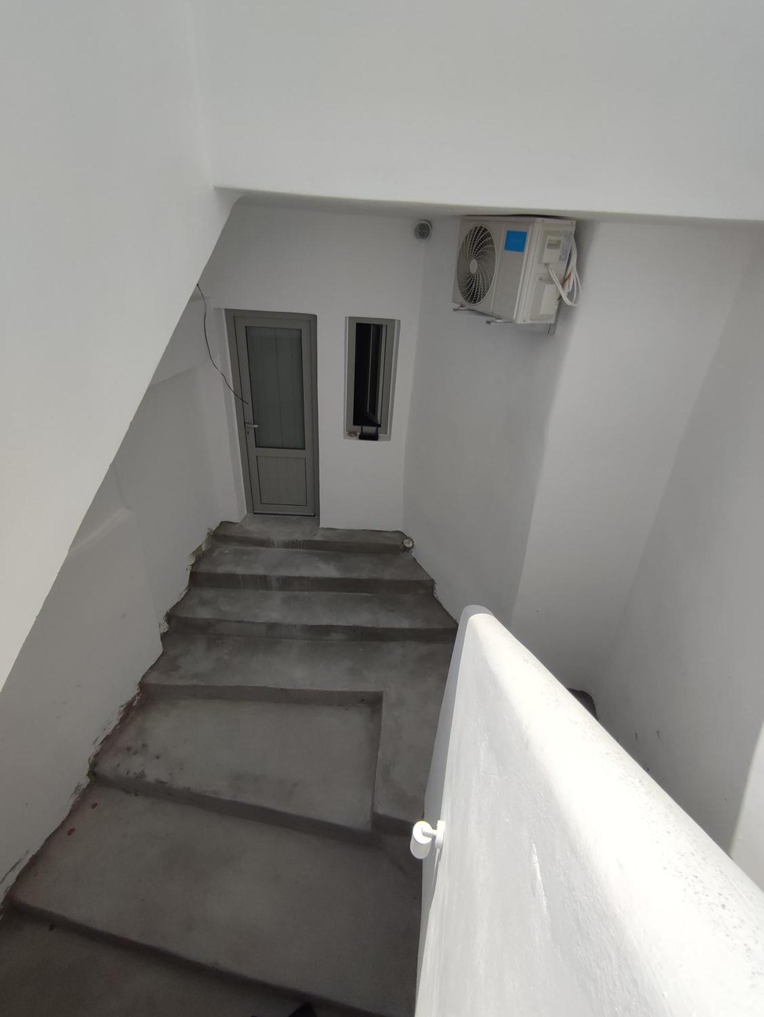 Central Santorini Serenity Rooms Фіра Екстер'єр фото